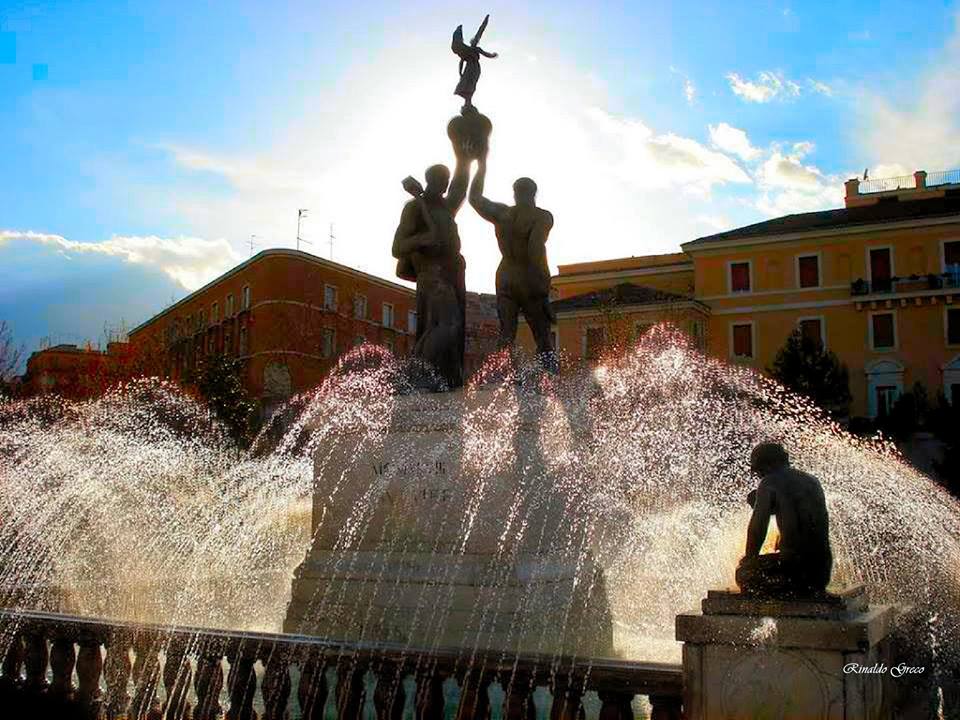 018.1 Foggia - Monumento ai Caduti